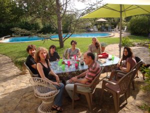 dans la convivialité